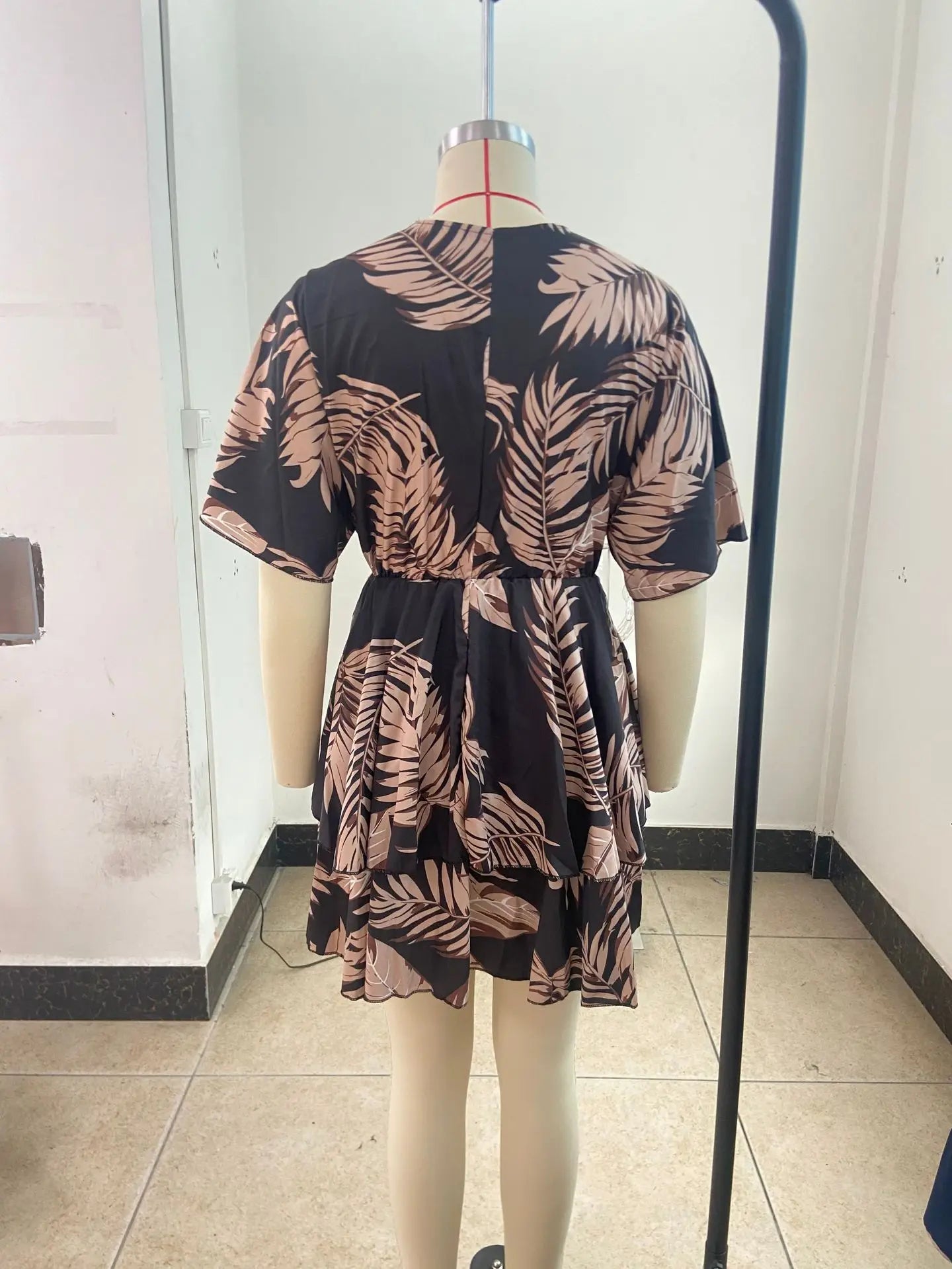 New autumn V-neck loose bat sleeve printed dress for women